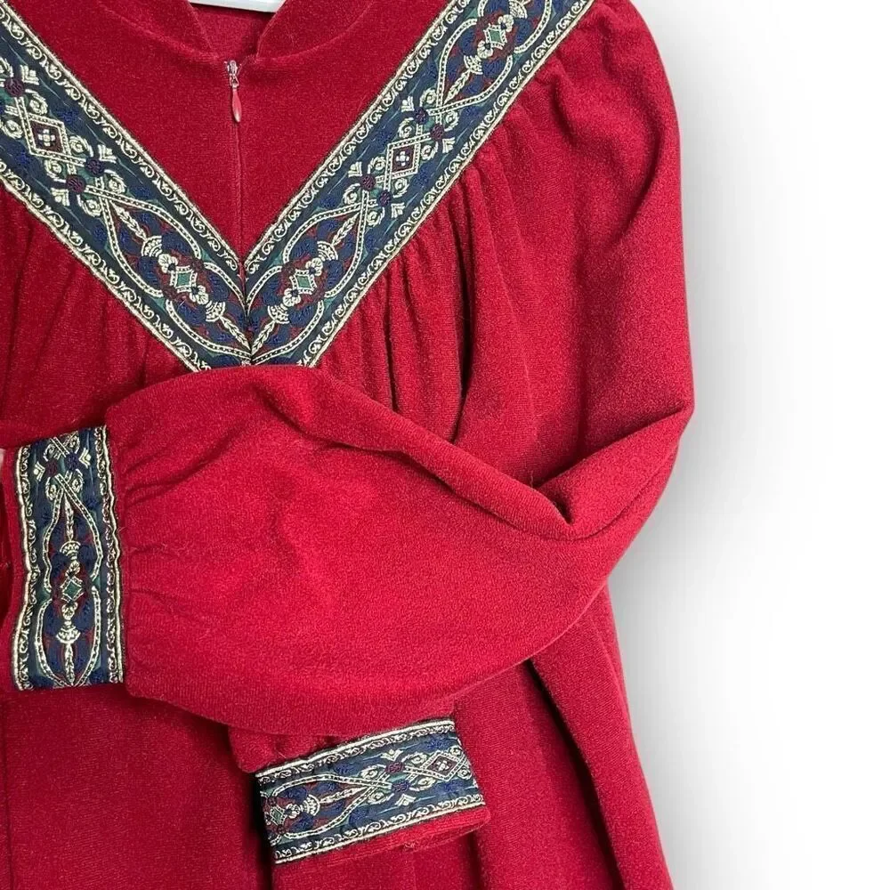 Vintage Vanity Fair Robe Red Velour Zip Up Long Sleeve Women’s Size Medium